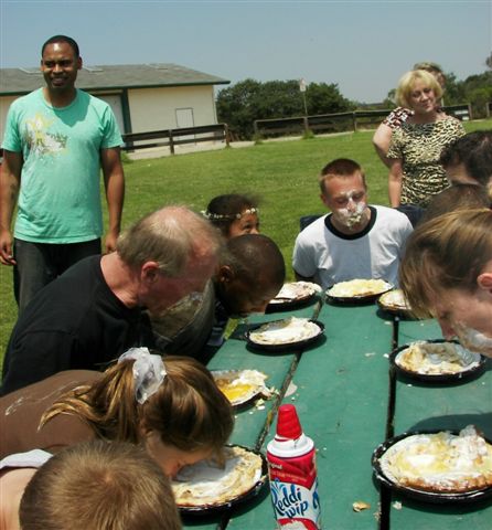 ChurchPicnic2008/100_6788.jpg