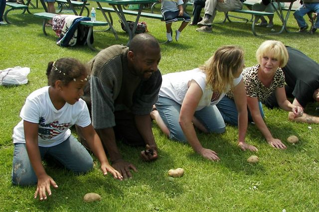 ChurchPicnic2008/100_6824.jpg