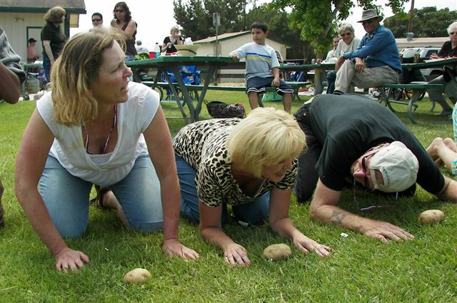 ChurchPicnic2008/100_6825.jpg