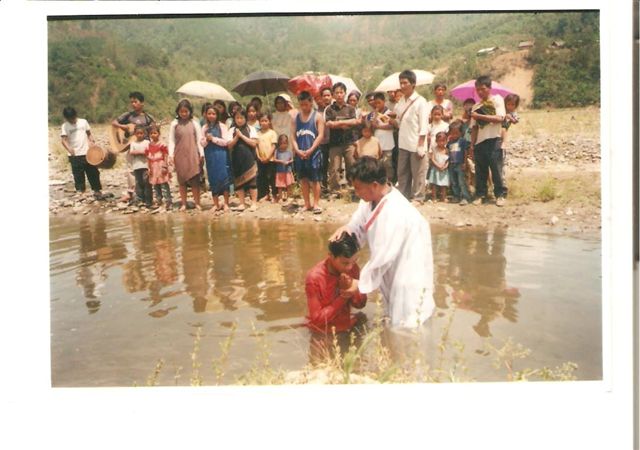 Kipgen2009/Baptism_Service.jpg